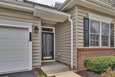 254 Patriot Ln, Economy, PA 15042 - Photo 3