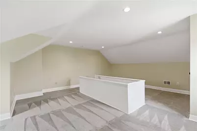 5127 Roma Way, Pittsburgh, PA 15207 - Photo 17