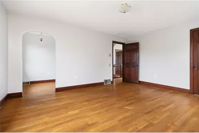 811 W Monroe Circle, Ross Twp, PA 15229 - Photo 21