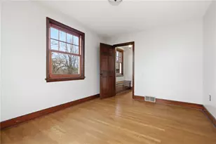 811 W Monroe Cir, Ross Twp, PA 15229 - Photo 23