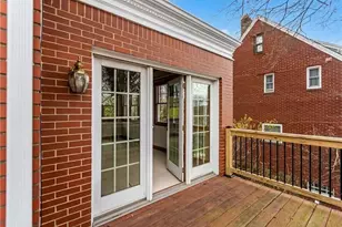 811 W Monroe Cir, Ross Twp, PA 15229 - Photo 31