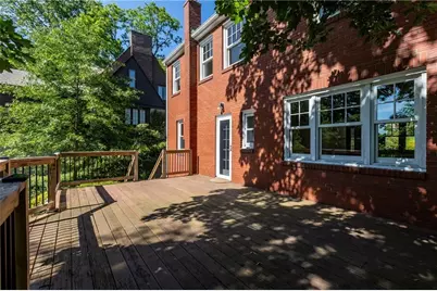 811 W Monroe Circle, Ross Twp, PA 15229 - Photo 33