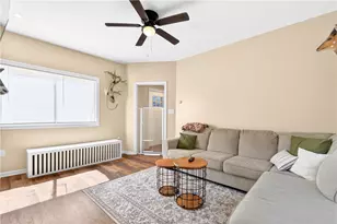 220 Elm St, Canonsburg, PA 15317 - Photo 9