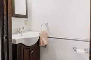 5611 Baptist Rd, Pittsburgh, PA 15236 - Photo 17