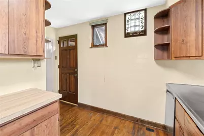 5611 Baptist Rd, Pittsburgh, PA 15236 - Photo 11