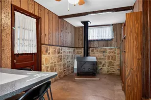 1461 Lynnwood Dr, Hermitage, PA 16148 - Photo 13