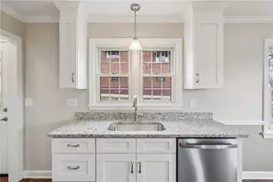 300 Patricia Dr, Ellwood City, PA 16117 - Photo 11