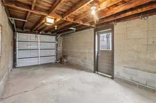 300 Patricia Dr, Ellwood City, PA 16117 - Photo 33