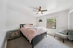 520 Carriage Cir, Pittsburgh, PA 15205 - Photo 7