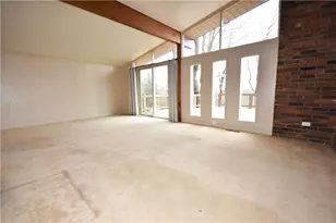 327 Wayne St, Claysville, PA 15323 - Photo 11