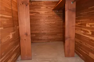 327 Wayne St, Claysville, PA 15323 - Photo 31