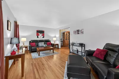 450 Satinwood Dr, West Mifflin, PA 15122 - Photo 7