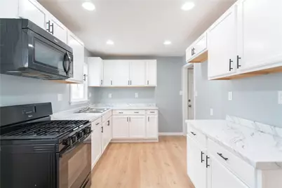 127 Carroll St, Aliquippa, PA 15001 - Photo 7