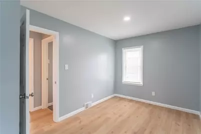 127 Carroll St, Aliquippa, PA 15001 - Photo 17