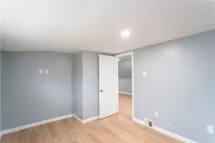 127 Carroll St, Aliquippa, PA 15001 - Photo 25