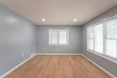 127 Carroll St, Aliquippa, PA 15001 - Photo 5