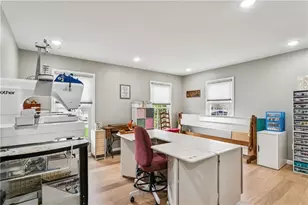 557 Morningstar Dr, Franklin Township, PA 16117 - Photo 17