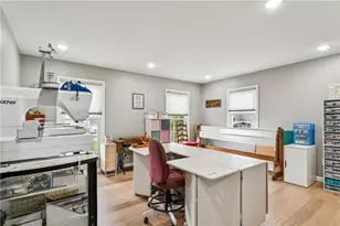 557 Morningstar Dr, Franklin Township, PA 16117 - Photo 17