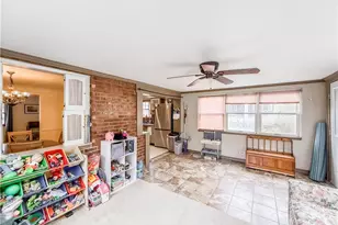 3921 Edge Rd, Pittsburgh, PA 15227 - Photo 13