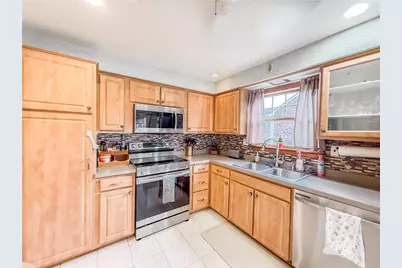 3921 Edge Rd, Pittsburgh, PA 15227 - Photo 19