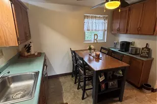 546 Millers Ln, Pittsburgh, PA 15239 - Photo 17