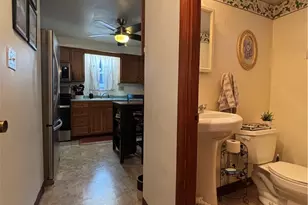 546 Millers Ln, Pittsburgh, PA 15239 - Photo 15