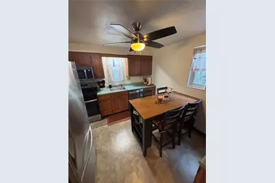 546 Millers Ln, Pittsburgh, PA 15239 - Photo 19