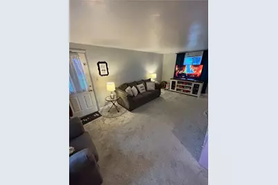 546 Millers Ln, Pittsburgh, PA 15239 - Photo 11