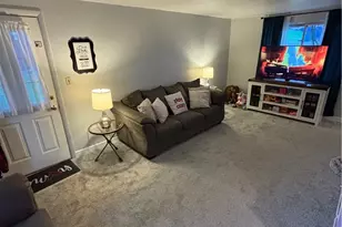 546 Millers Ln, Pittsburgh, PA 15239 - Photo 11