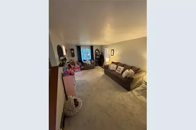 546 Millers Ln, Pittsburgh, PA 15239 - Photo 7