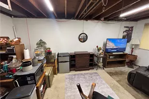 546 Millers Ln, Pittsburgh, PA 15239 - Photo 47