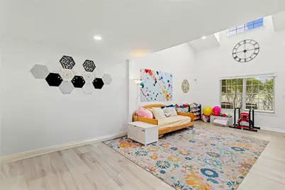 5528 Worthington Ct, Bridgeville, PA 15017 - Photo 5