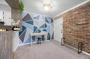 920 Margarite Dr, Scott Township, PA 15216 - Photo 5