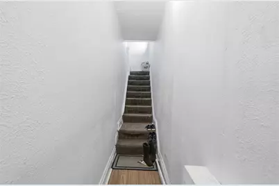 7105 Reynolds St, Pittsburgh, PA 15208 - Photo 5