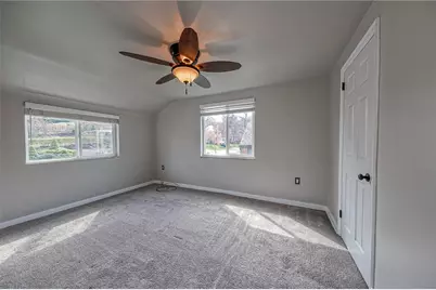 433 Sleepy Hollow Rd, Pittsburgh, PA 15228 - Photo 11