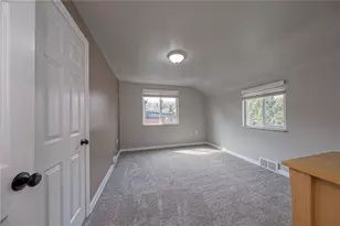 433 Sleepy Hollow Rd, Pittsburgh, PA 15228 - Photo 13