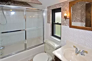 1597 Riverside Dr, Pittsburgh, PA 15147 - Photo 39