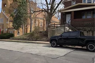 874 Kenneth Ave, New Kensington, PA 15068 - Photo 3