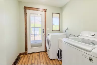 844 Sylvan Ave, North Versailles, PA 15137 - Photo 33