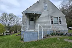 908 Walnut St, Fairfeld Township, PA 15923 - Photo 3