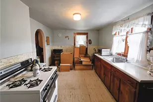 908 Walnut St, Fairfeld Township, PA 15923 - Photo 7