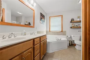 1810 Lori Ln, Hermitage, PA 16148 - Photo 23