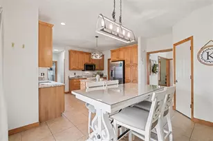 1810 Lori Ln, Hermitage, PA 16148 - Photo 7