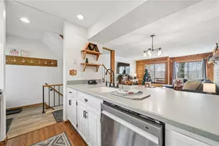 60 Swiss Mountain Dr, Seven Springs, PA 15622 - Photo 9