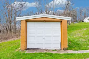 436 East End Rd, Bullskin Township, PA 15425 - Photo 11