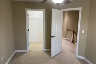 554 E Vanderbilt Ct, Mars, PA 16046 - Photo 27