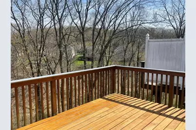 554 E Vanderbilt Ct, Mars, PA 16046 - Photo 9
