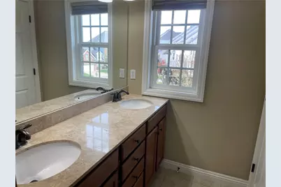 554 E Vanderbilt Ct, Mars, PA 16046 - Photo 17