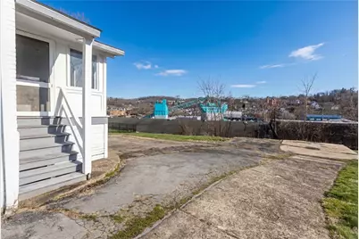 149 W Pike St, Canonsburg, PA 15317 - Photo 5