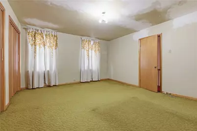 149 W Pike St, Canonsburg, PA 15317 - Photo 27